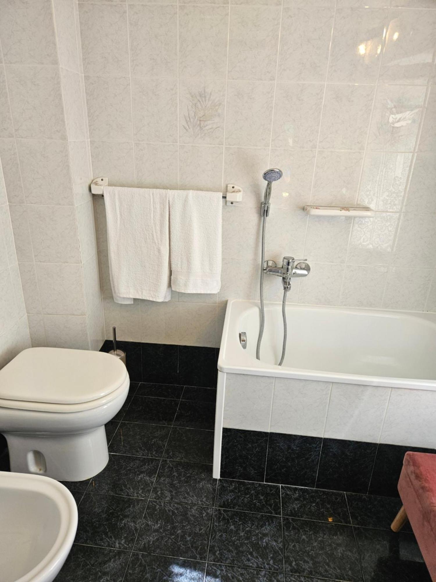Bed and Breakfast L' Antico Lavatoio Rignano Flaminio Exterior foto